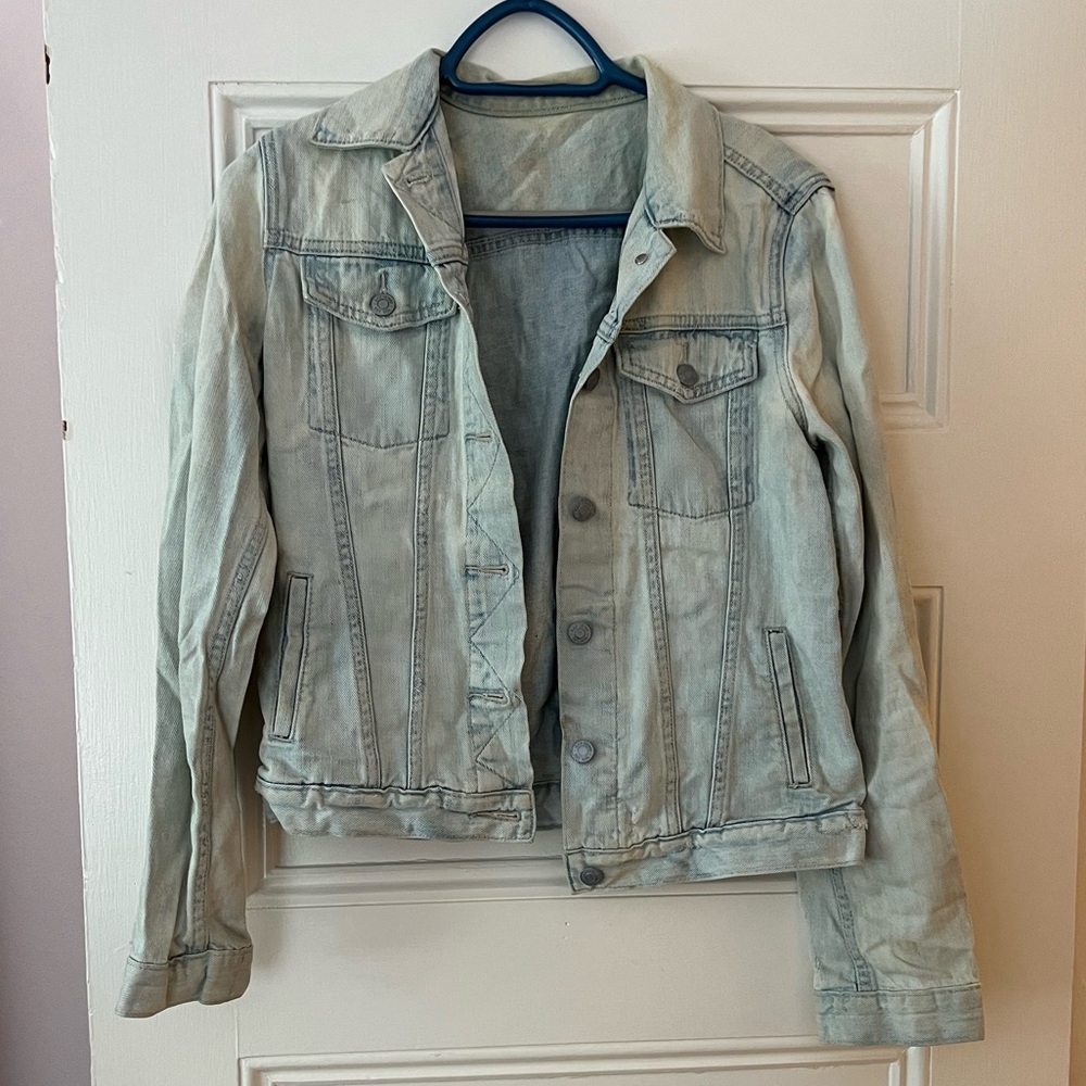 GAP light wash Jean Jacket